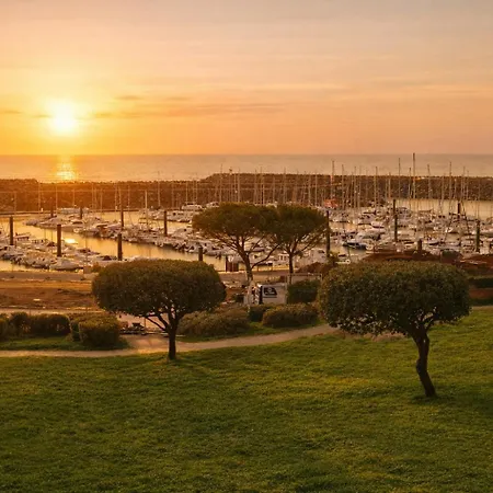 Appartamento Lumineux Avec Balcon Et Vue Port 4 Pers *